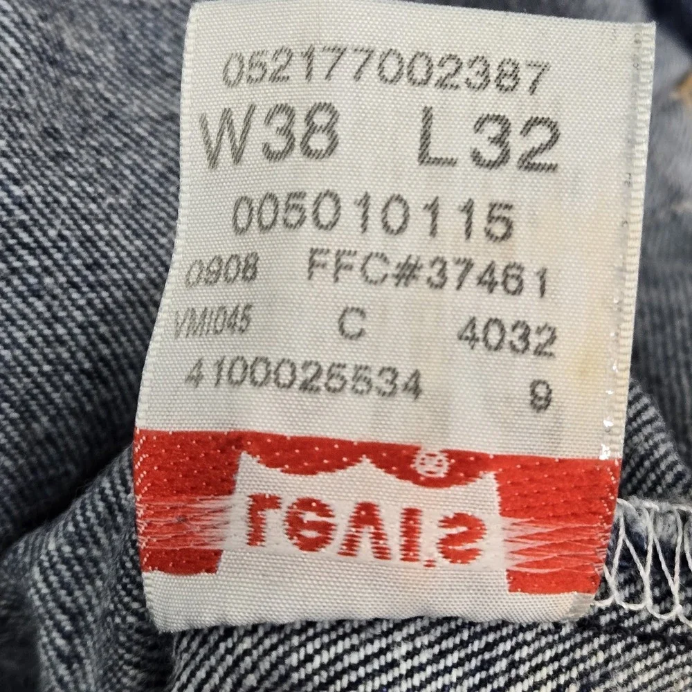 Levi's 501 Men Jeans 38X32 Blue Denim Original Fit Straight Leg Button Fly Y2K‎